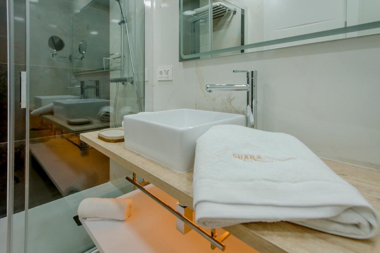 Suara Apartamentos 1 Madrid Exterior photo